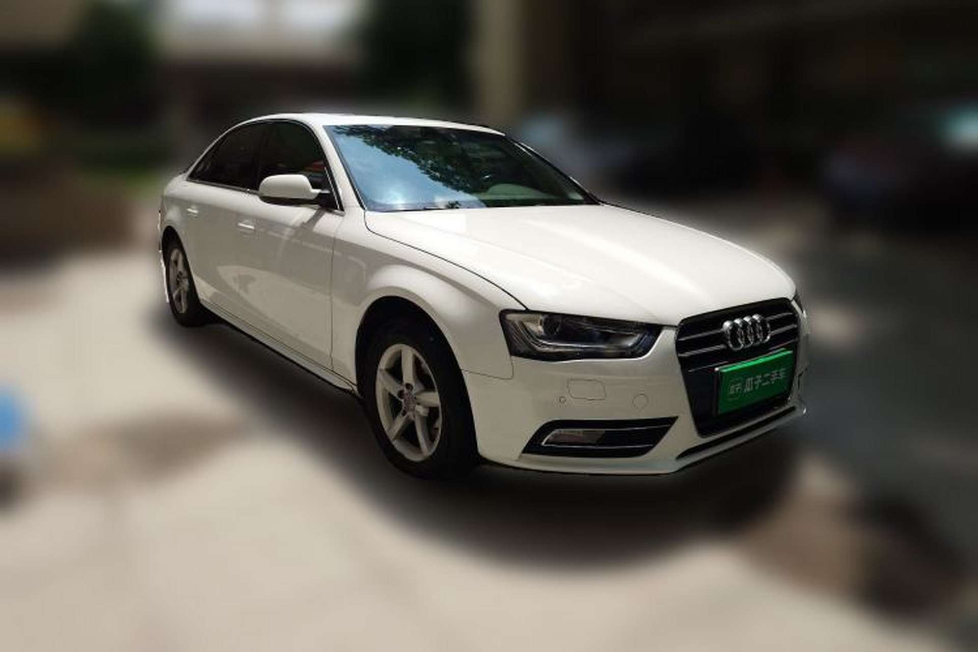 Used Audi A4L 2013 35 TFSI Automatic Standard Model Front Right 45 Deg