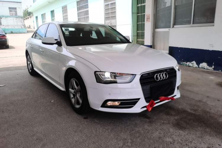 Used Audi A4L 2013 35 TFSI Automatic Standard Model Front Right 45 Deg