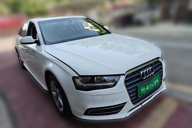 Used Audi A4L 2013 30 TFSI Automatic Comfort Model Front Right 45 Deg