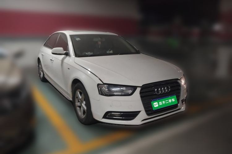 Used Audi A4L 2013 35 TFSI Automatic Standard Model Front Right 45 Deg