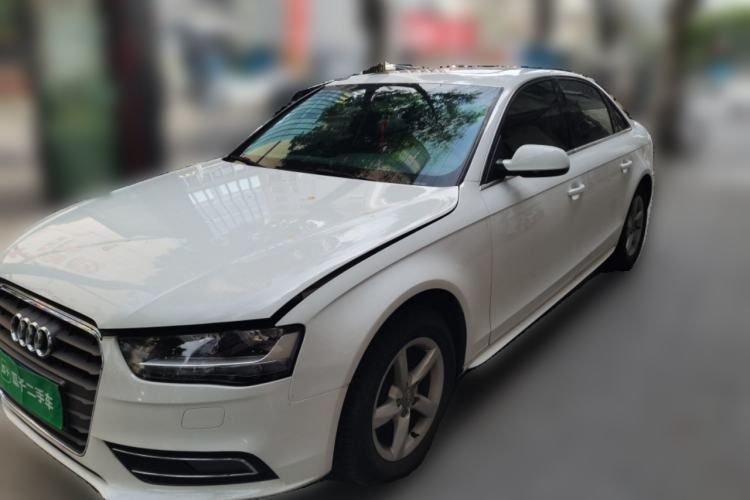 Ojetý Audi A4L 2013 30 TFSI Automatic Comfort Model Guazi used car, China used car export, Used car for sale, Used  cars, Cheapest cars for sale