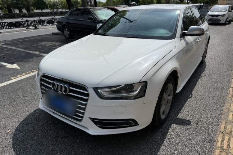 Used Audi A4L 2013 35 TFSI Automatic Comfort Model Guazi used car, China used car export, Used car for sale, Used  cars, Cheapest cars for sale