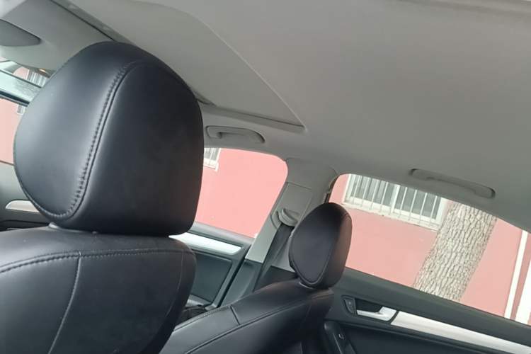 Used Audi A4L 2013 35 TFSI Automatic Standard Model Headliner