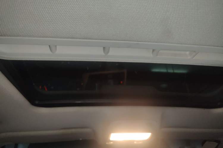 Used Audi A4L 2013 35 TFSI Automatic Comfort Model Headliner