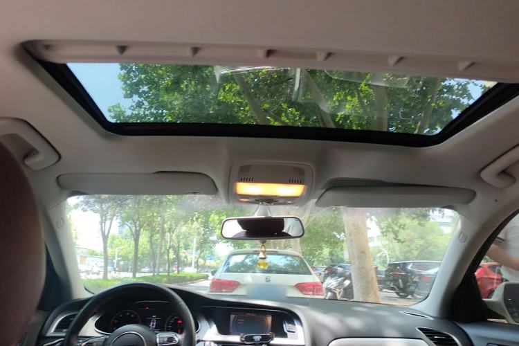 Used Audi A4L 2013 35 TFSI Automatic Standard Model Headliner