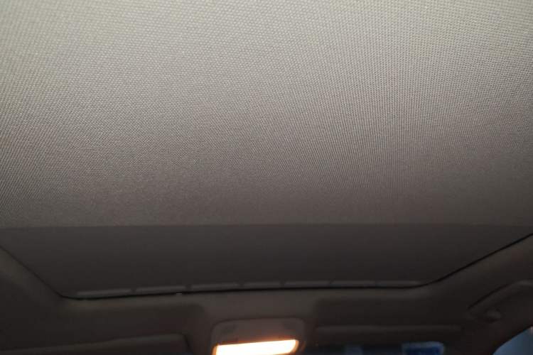 Used Audi A4L 2013 35 TFSI Automatic Comfort Model Headliner