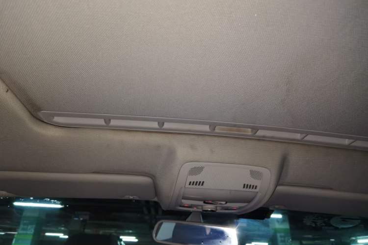 Used Audi A4L 2013 35 TFSI Automatic Comfort Model Headliner