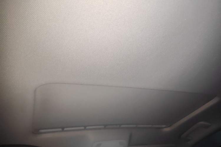 Used Audi A4L 2013 30 TFSI Automatic Comfort Model Headliner