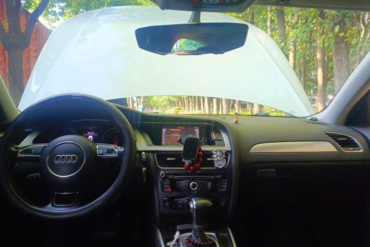 Used Audi A4L 2013 35 TFSI Automatic Standard Model Headliner