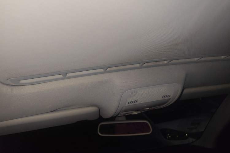 Used Audi A4L 2013 35 TFSI Automatic Comfort Model Headliner