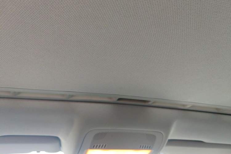 Used Audi A4L 2013 35 TFSI Automatic Comfort Model Headliner