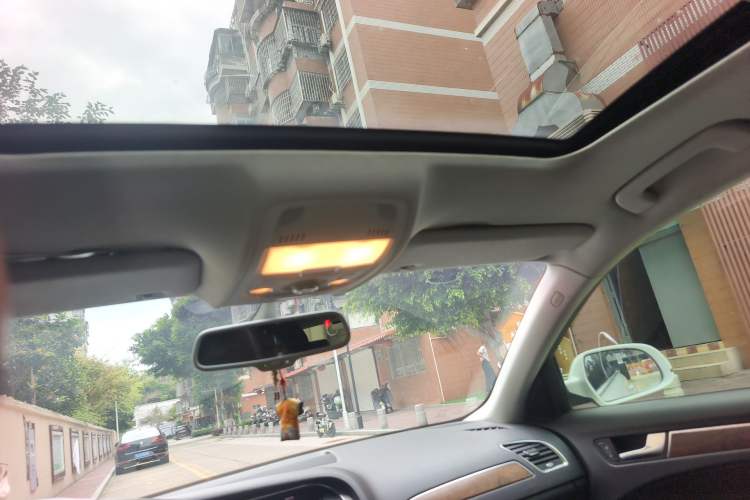 Used Audi A4L 2013 35 TFSI Automatic Standard Model Headliner