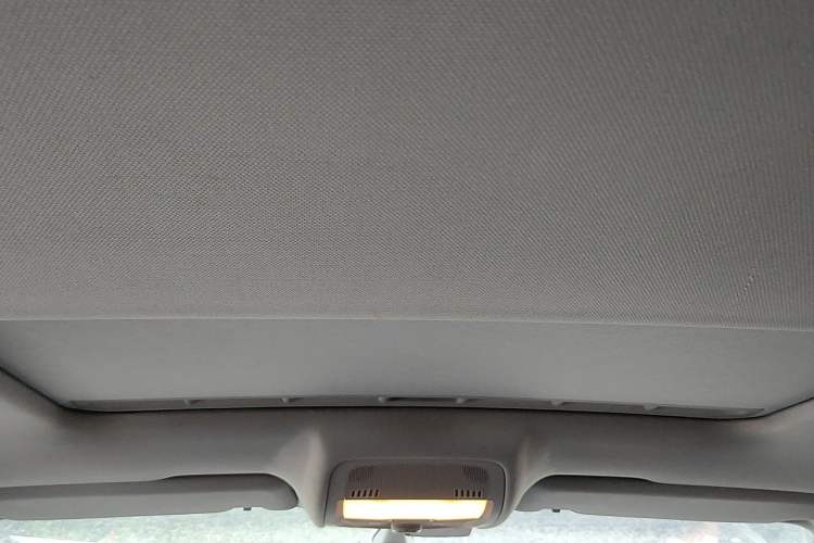 Used Audi A4L 2013 35 TFSI Automatic Comfort Model Headliner