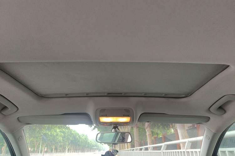 Used Audi A4L 2013 35 TFSI Automatic Comfort Model Headliner