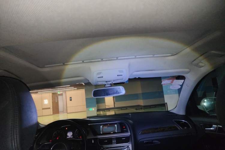 Used Audi A4L 2013 35 TFSI Automatic Standard Model Headliner