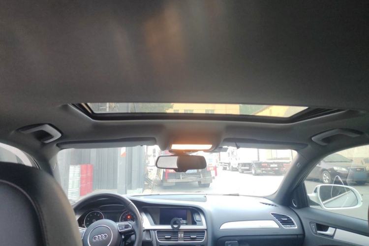 Used Audi A4L 2013 40 TFSI quattro Sport version Headliner