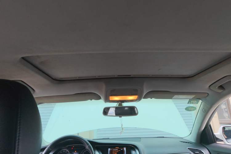 Used Audi A4L 2013 35 TFSI Automatic Standard Model Headliner