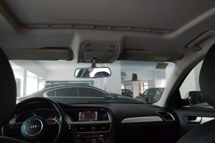 Used Audi A4L 2013 40 TFSI quattro Individual Sport Edition Headliner