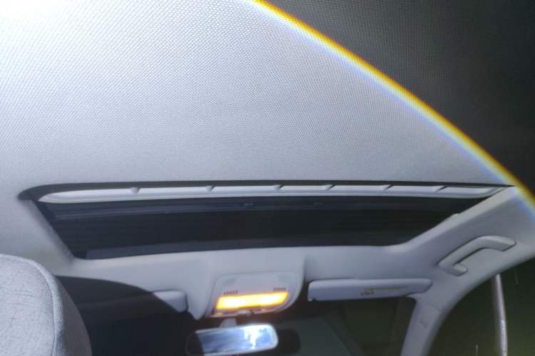 Used Audi A4L 2013 40 TFSI quattro Individual Sport Edition Headliner