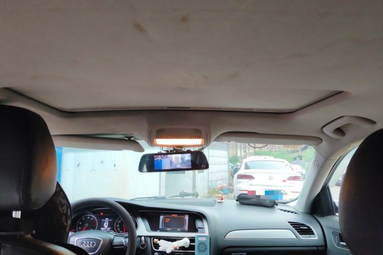 Used Audi A4L 2013 30 TFSI Automatic Comfort Model Headliner