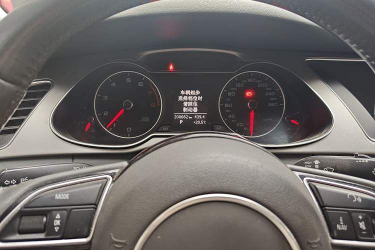 Used Audi A4L 2013 35 TFSI Automatic Standard Model Instrument Cluster