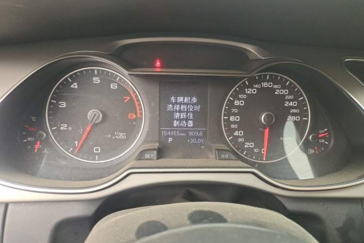 Used Audi A4L 2013 35 TFSI Automatic Standard Model Instrument Cluster