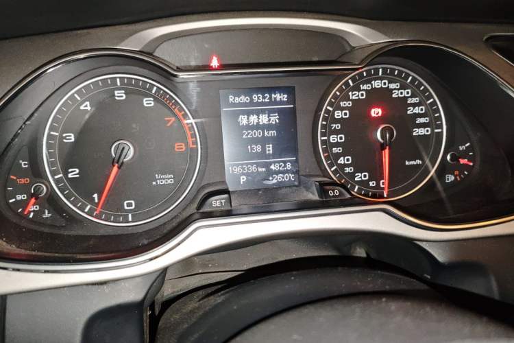 Used Audi A4L 2013 35 TFSI Automatic Standard Model Instrument Cluster