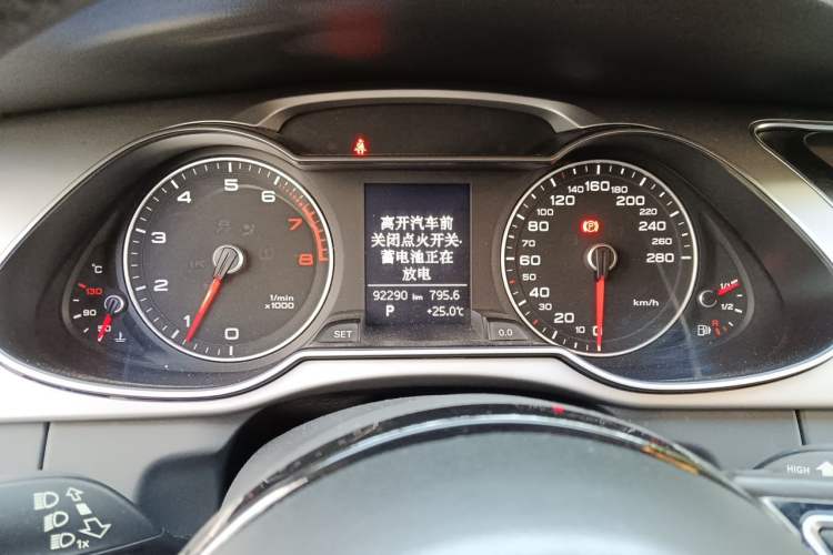 Used Audi A4L 2013 35 TFSI Automatic Standard Model Instrument Cluster