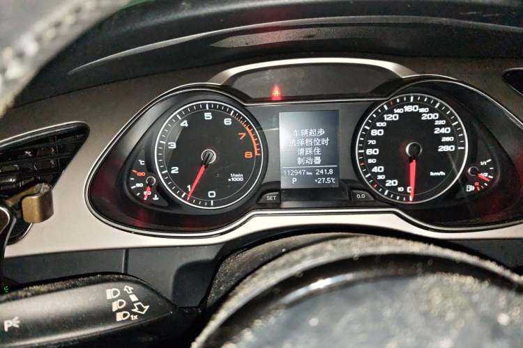 Used Audi A4L 2013 35 TFSI Automatic Comfort Model Instrument Cluster