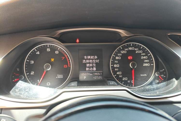 Used Audi A4L 2013 35 TFSI Automatic Standard Model Instrument Cluster