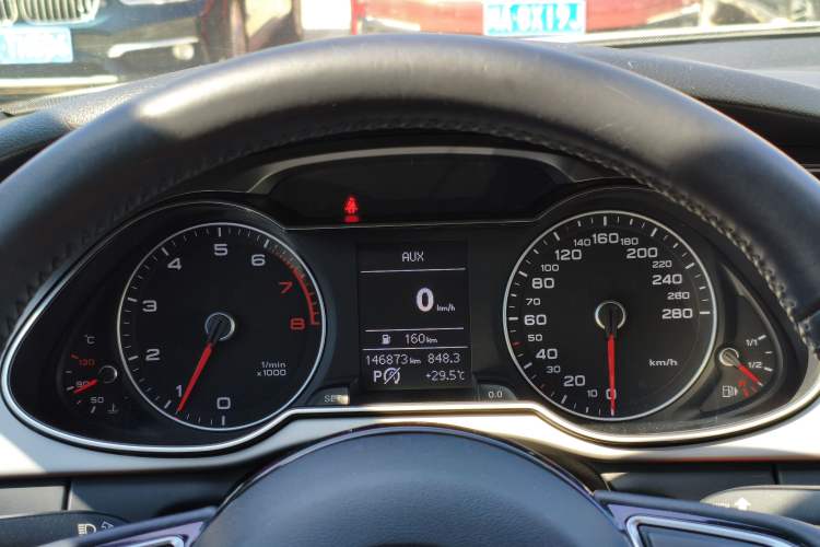 Used Audi A4L 2013 35 TFSI Automatic Standard Model Instrument Cluster