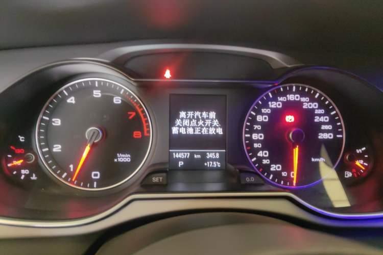 Used Audi A4L 2013 35 TFSI Automatic Technology Edition Instrument Cluster