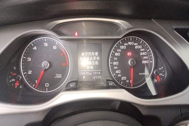 Used Audi A4L 2013 35 TFSI Automatic Comfort Model Instrument Cluster