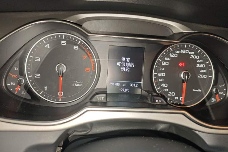 Used Audi A4L 2013 35 TFSI Automatic Technology Edition Instrument Cluster