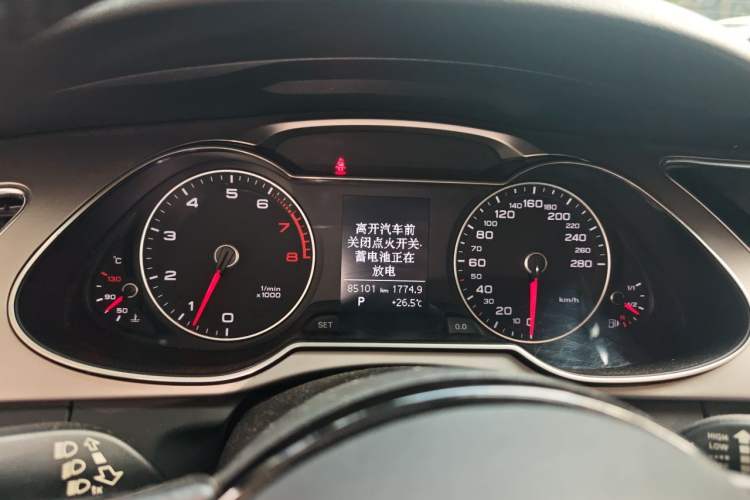 Used Audi A4L 2013 35 TFSI Automatic Standard Model Instrument Cluster