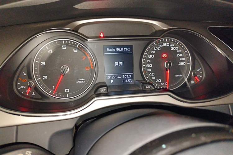 Used Audi A4L 2013 35 TFSI Automatic Standard Model Instrument Cluster