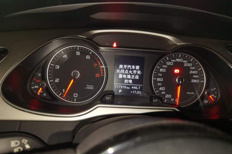 Used Audi A4L 2013 35 TFSI Automatic Comfort Model Instrument Cluster