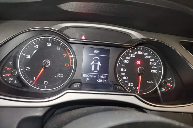 Used Audi A4L 2013 40 TFSI quattro Individual Sport Edition Instrument Cluster