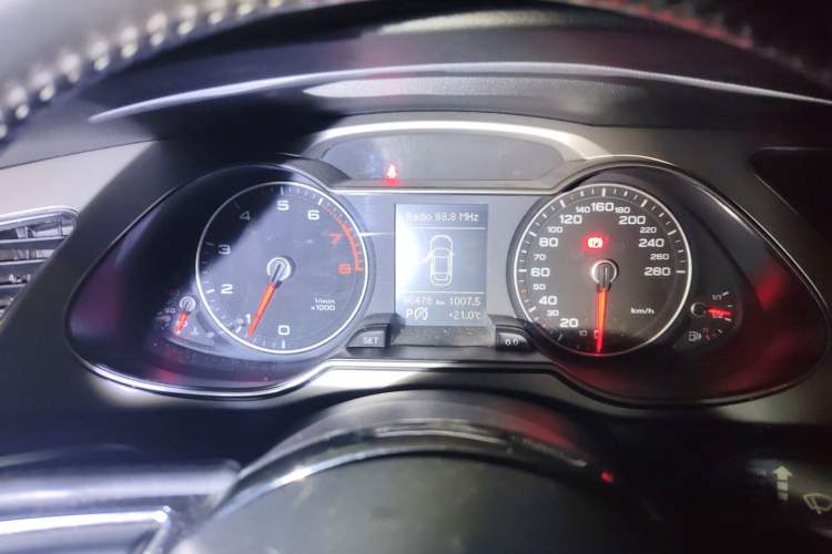 Used Audi A4L 2013 35 TFSI Automatic Standard Model Instrument Cluster
