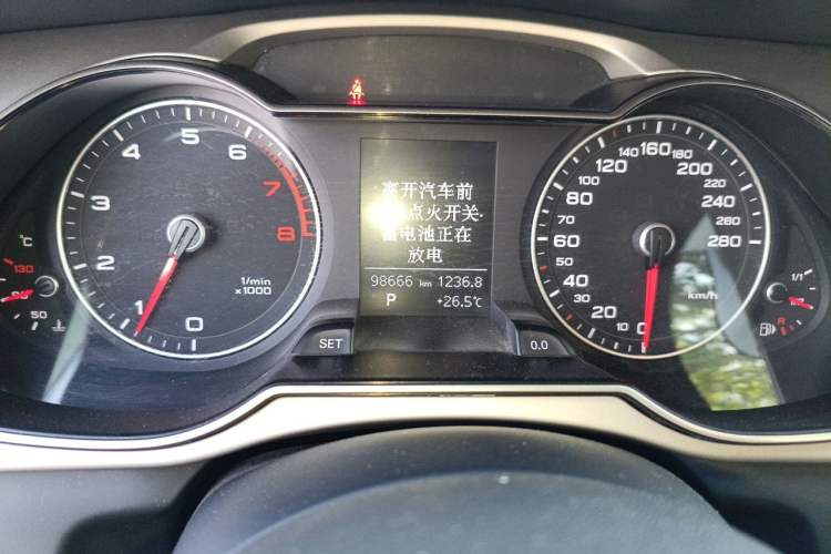 Used Audi A4L 2013 35 TFSI Automatic Standard Model Instrument Cluster