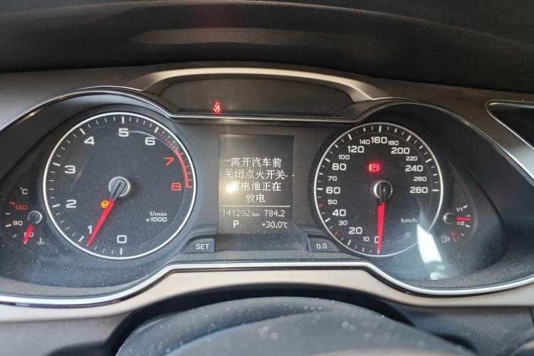 Used Audi A4L 2013 35 TFSI Automatic Standard Model Instrument Cluster