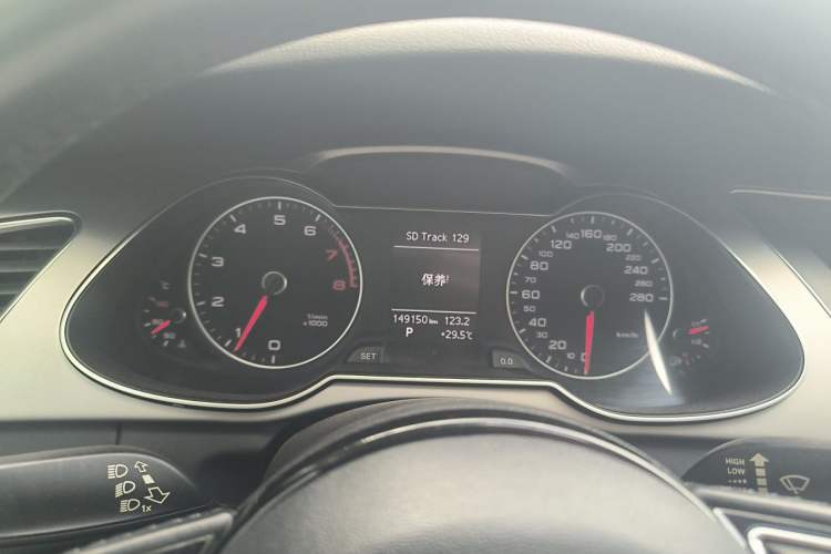 Used Audi A4L 2013 35 TFSI Automatic Standard Model Instrument Cluster