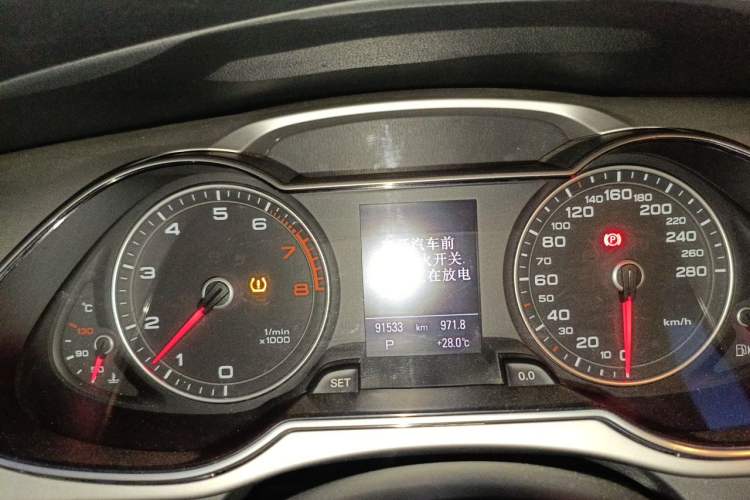 Used Audi A4L 2013 35 TFSI Automatic Standard Model Instrument Cluster