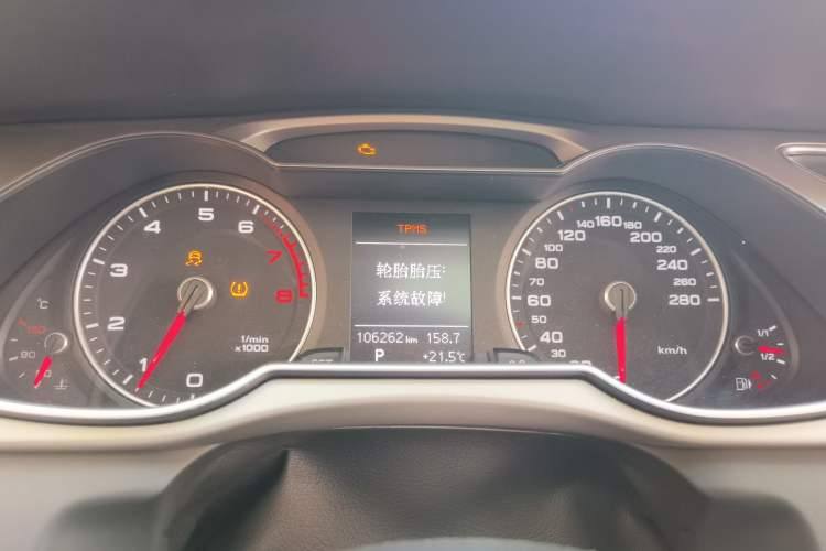 Used Audi A4L 2013 35 TFSI Automatic Comfort Model Instrument Cluster