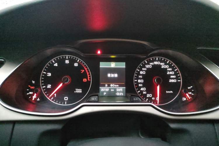 Used Audi A4L 2013 35 TFSI Automatic Technology Edition Instrument Cluster