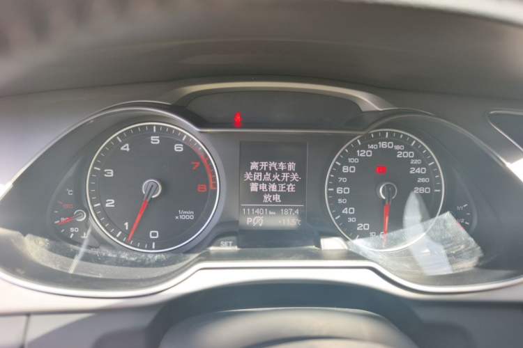 Used Audi A4L 2013 35 TFSI Automatic Standard Model Instrument Cluster