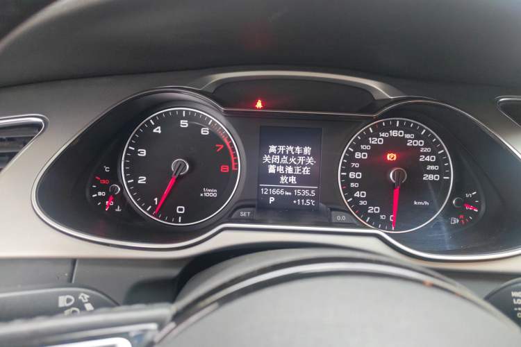 Used Audi A4L 2013 35 TFSI Automatic Standard Model Instrument Cluster