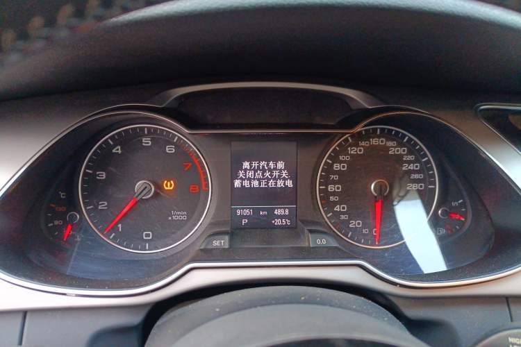 Used Audi A4L 2013 35 TFSI Automatic Comfort Model Instrument Cluster