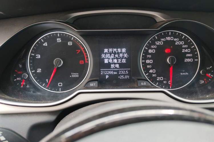 Used Audi A4L 2013 35 TFSI Automatic Standard Model Instrument Cluster