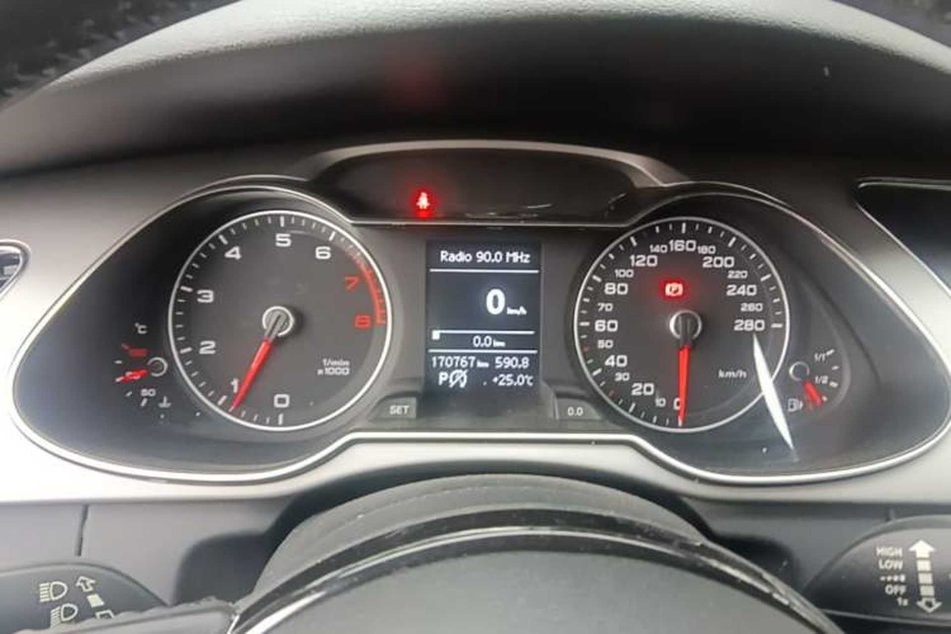Used Audi A4L 2013 35 TFSI Automatic Standard Model Instrument Cluster